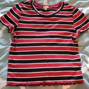 Tshirt tee medium red blk